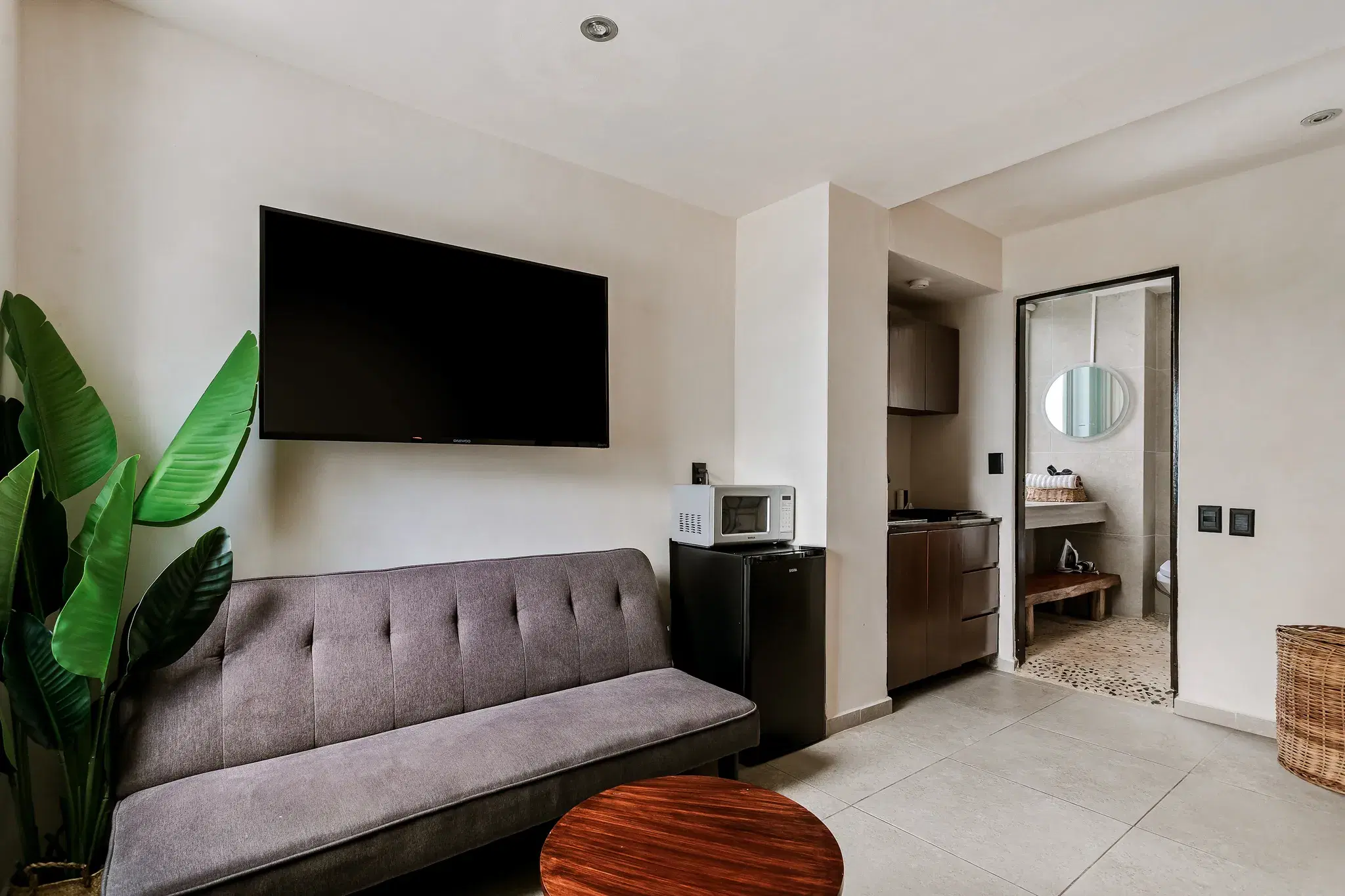 Boutique Resort Studio: Private Beach, Pools & Spa 4